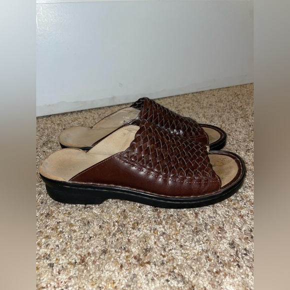 CLARKS WOMEN'S PATTY RIVER SHOES SANDALS - Picture 1 of 9